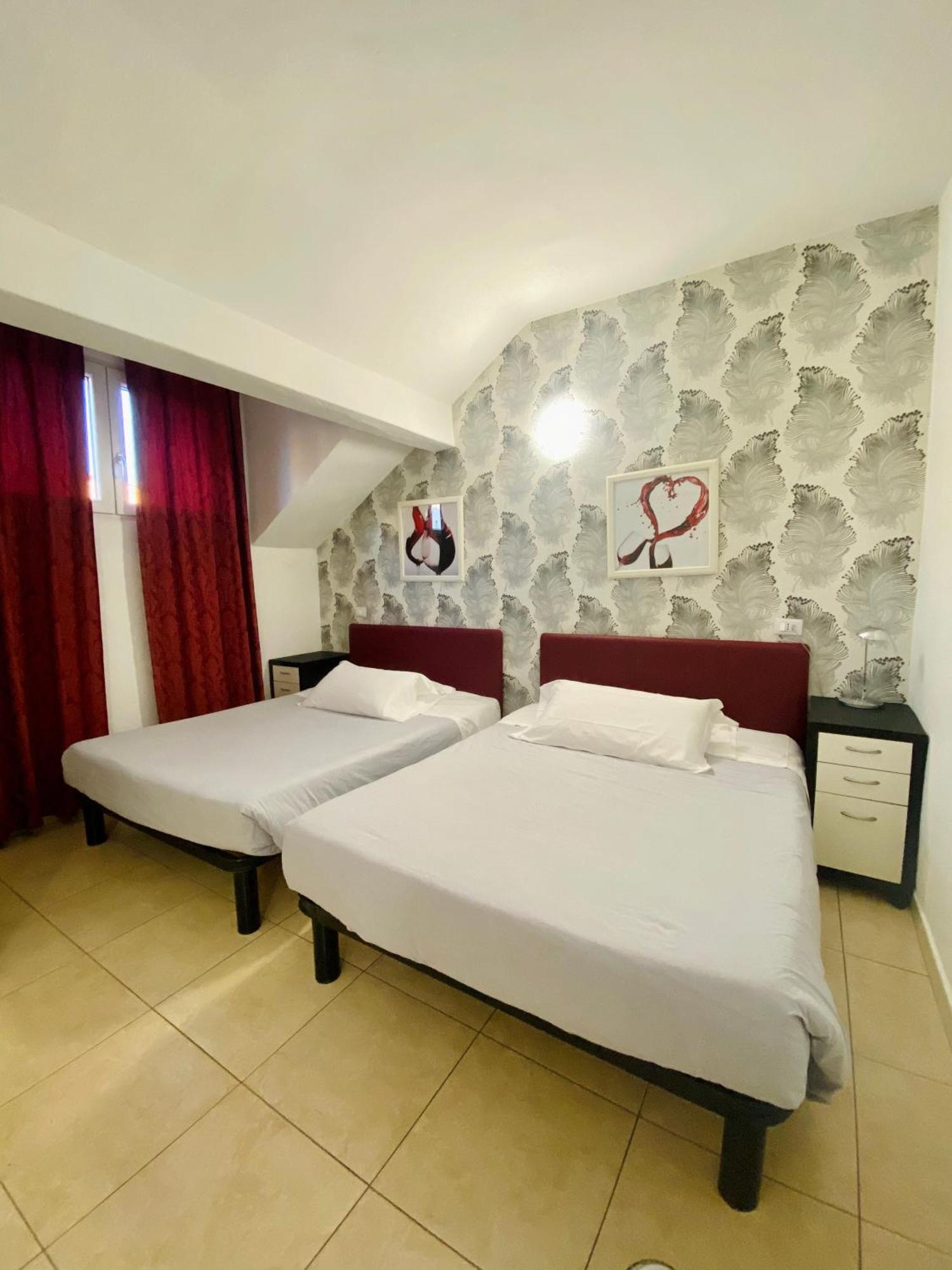 Hotel Rossovino Milano Exterior foto